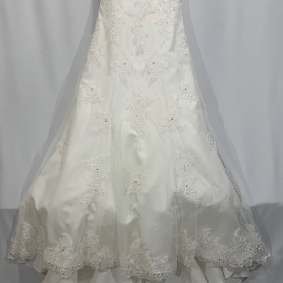David's Bridal Cap Sleeve Lace Over Satin Wedding Dress Ivory T3299 NWOT - Picture 11 of 13